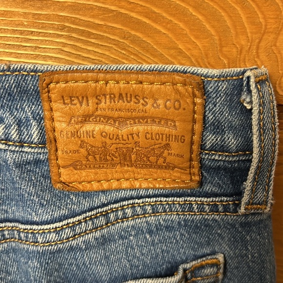 Levi’s Premium WOMEN'S WEDGIE STRAiGHT LEG‎ STYLE JEANS 30x25 Denim casual Y2K - Picture 6 of 12